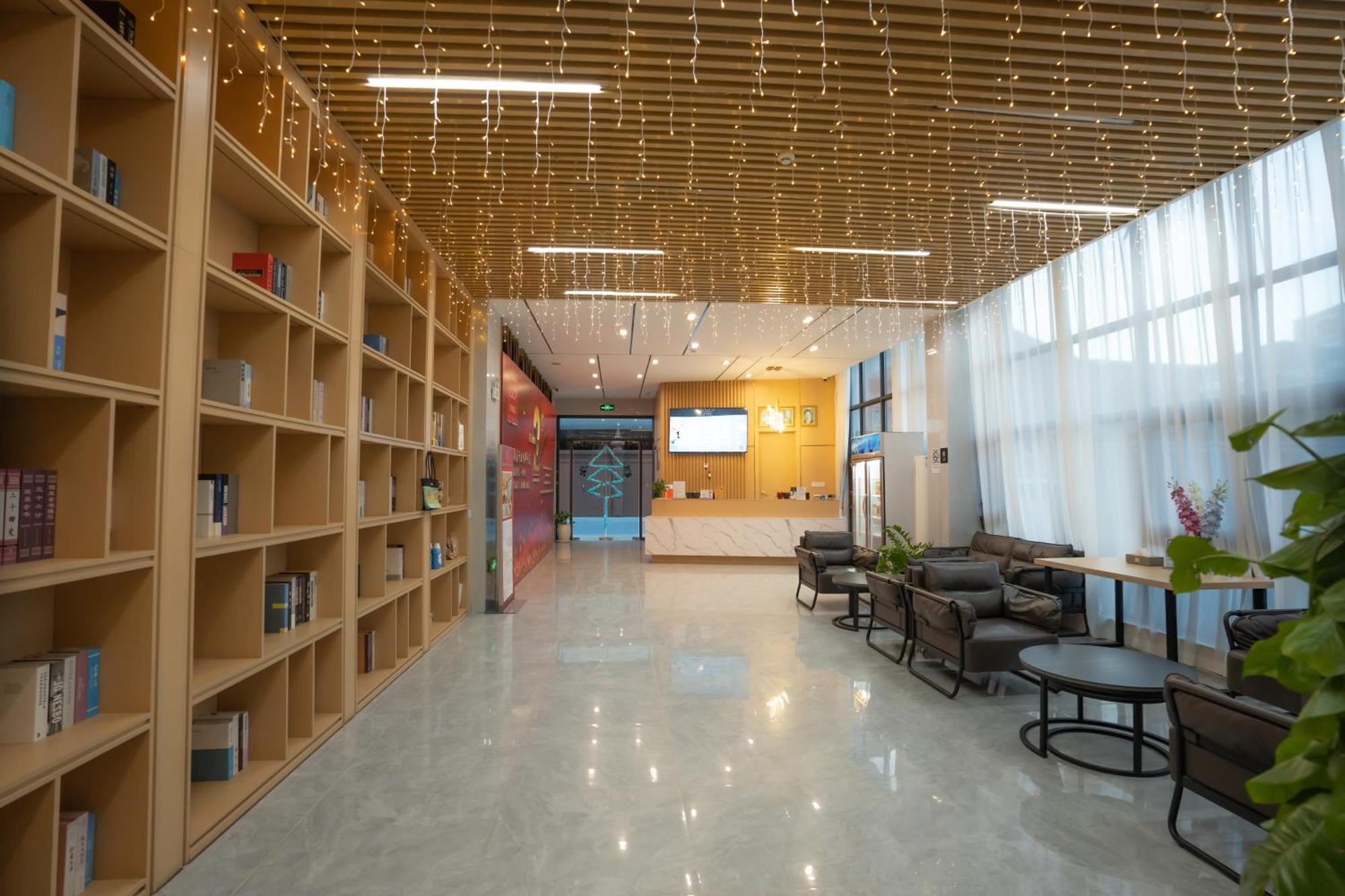 Ark Hotel Phnom Penh Extérieur photo
