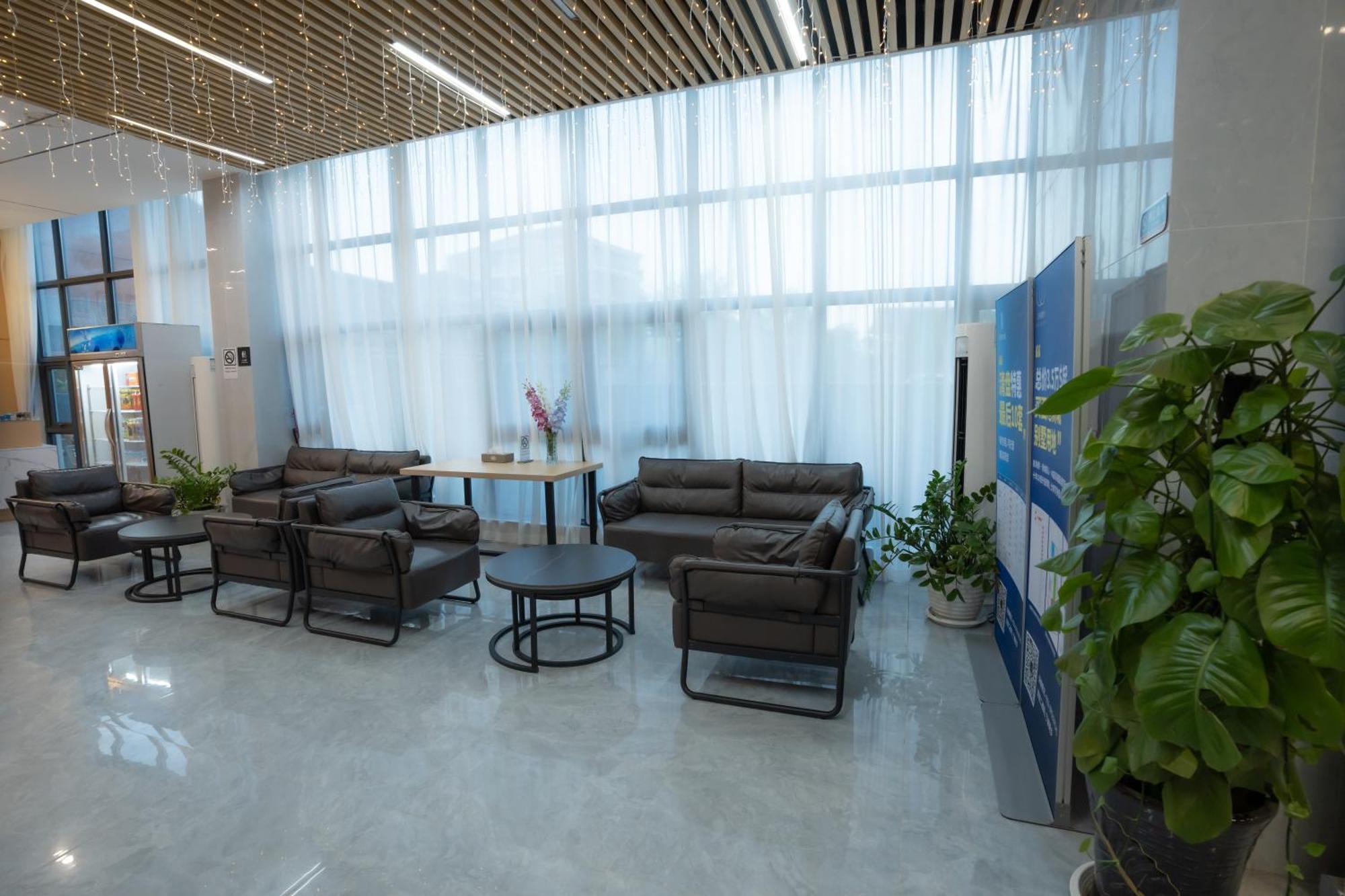 Ark Hotel Phnom Penh Extérieur photo